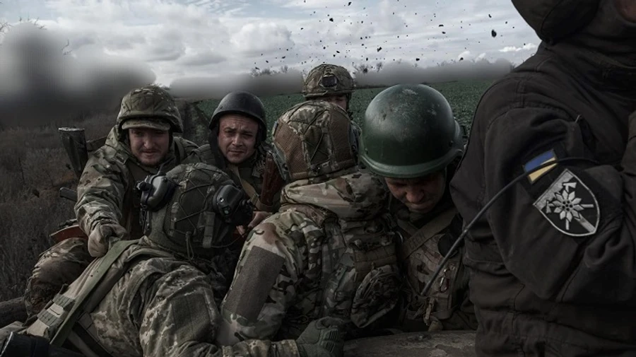 На 6 направлениях враг вел штурмовые действия и атаки – сводка 