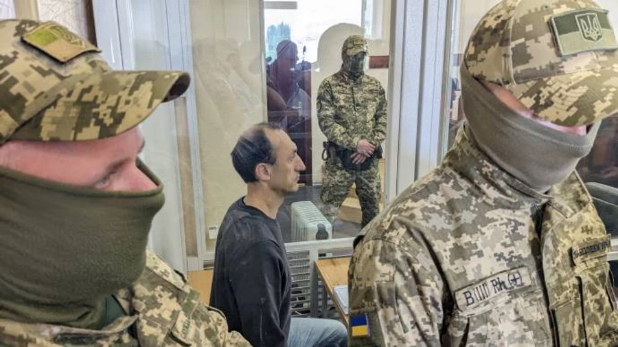 Дело о похищении российского самолета: суд оставил экс-разведчика Червинского под стражей