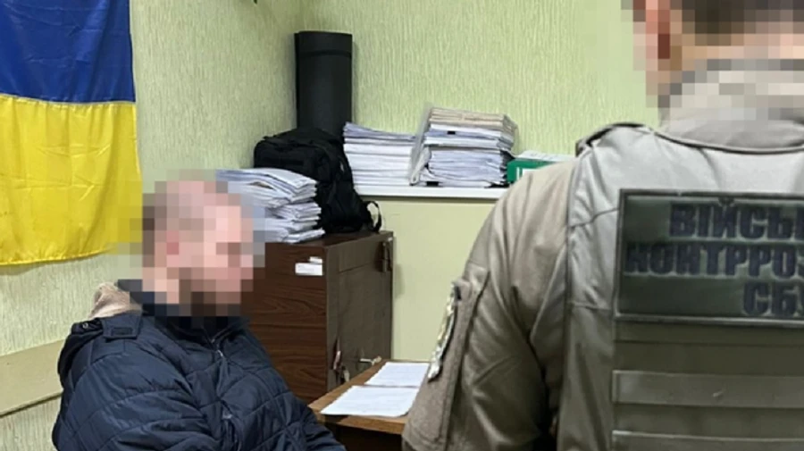 СБУ каже, що впіймала агентів ФСБ, які шпигували за українськими F-16