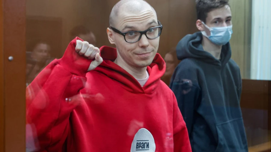 Two young poets sentenced to prison in Russia for poems against war in Ukraine