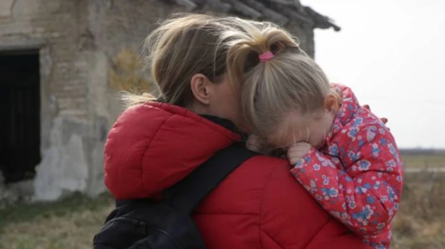 Ukraine brings four citizens and their families back from occupied territories