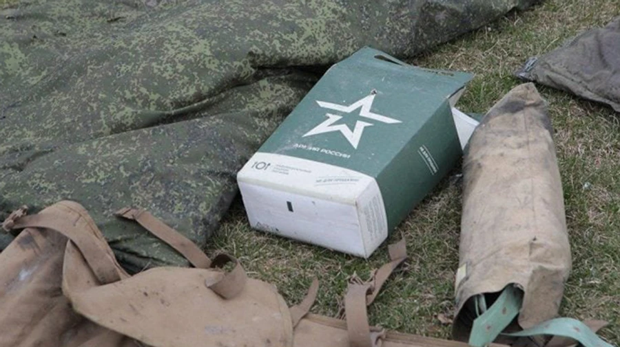 Окупанти завезли до школи на Луганщині 20 вантажівок з пораненими лише за день – Генштаб