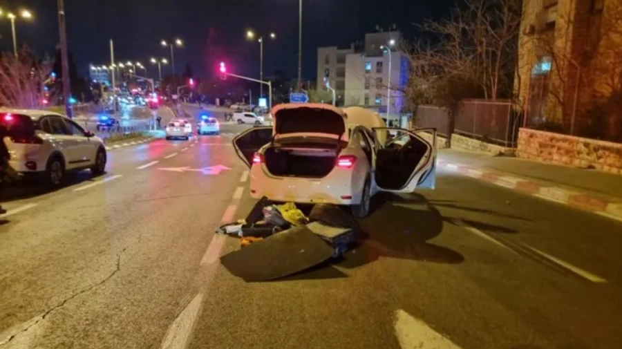 Терорист убив 7 людей біля синагоги в Єрусалимі, ще 10 поранені