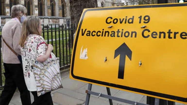 Бегство от AstraZeneca: как Украине поможет опыт ЕС по сочетанию вакцин