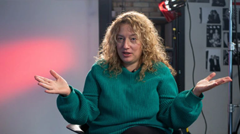 Катерина Булавінова: Ковід не про легку перемогу. Він про дорого, надовго і багато-багато метушні