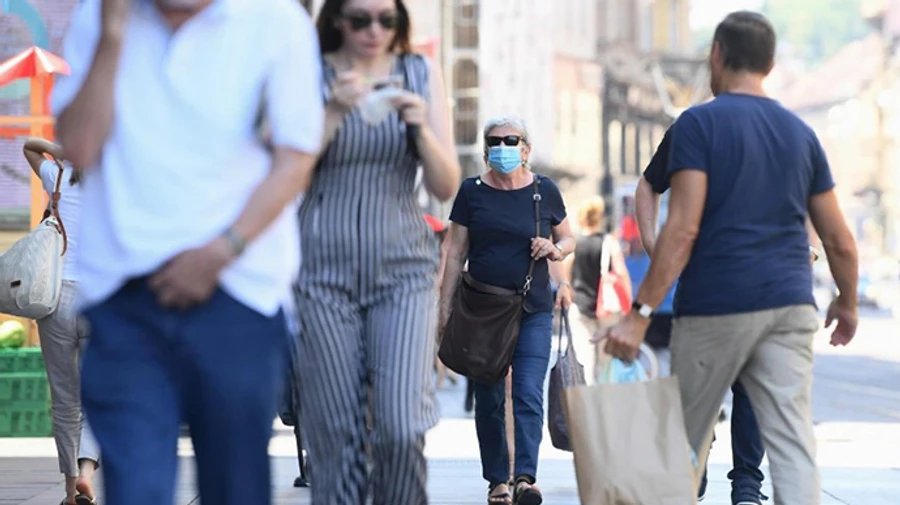У Хорватії маски будуть обов'язковими у громадських закладах