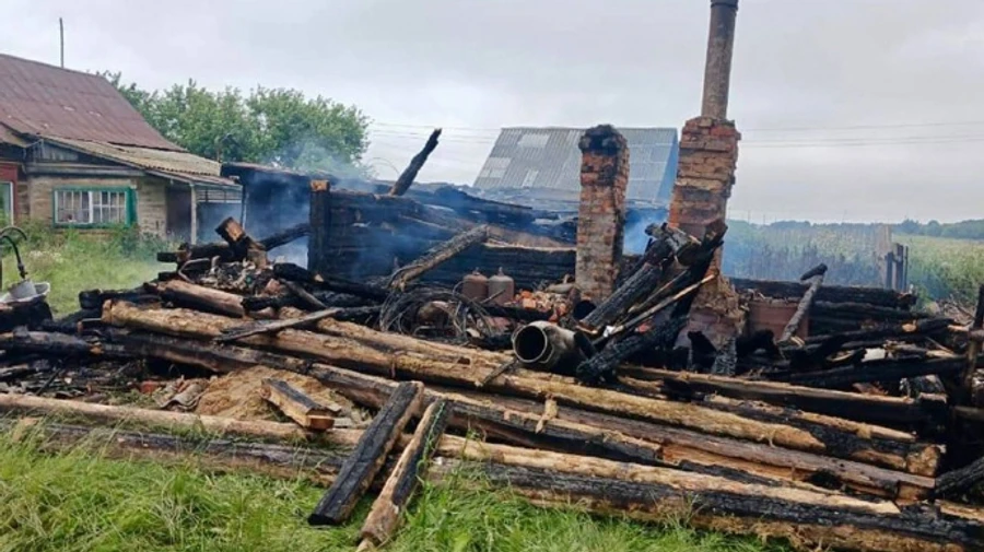 Russians hit Chernihiv Oblast, killing two and wounding ten people