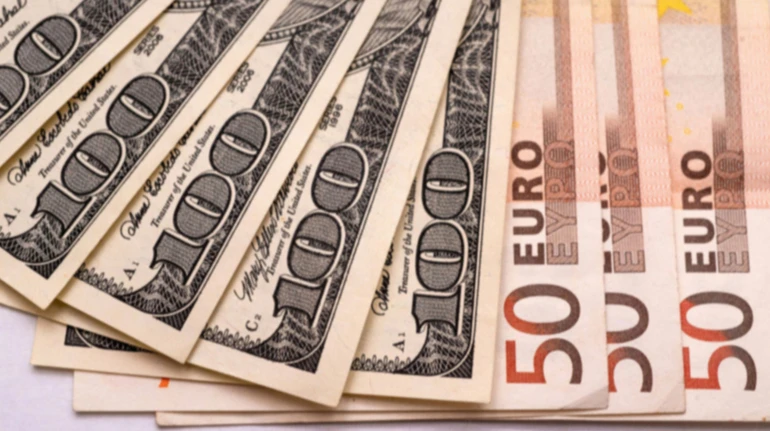 Нацбанк показав курс долара та євро на четвер 15 січня