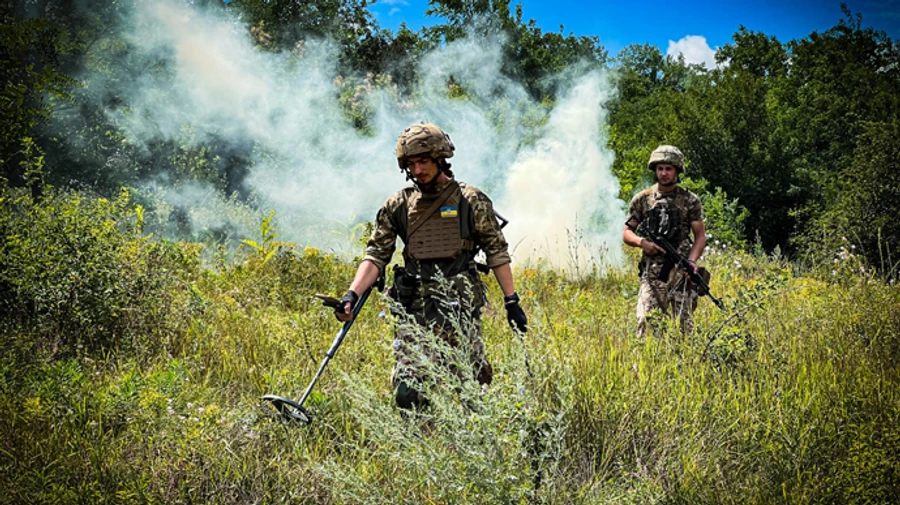 На Харьковщине комбайнер и тракторист подорвались на минах: один погиб