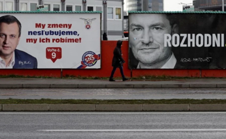 Словаки на виборах можуть повалити багатолітню партію влади