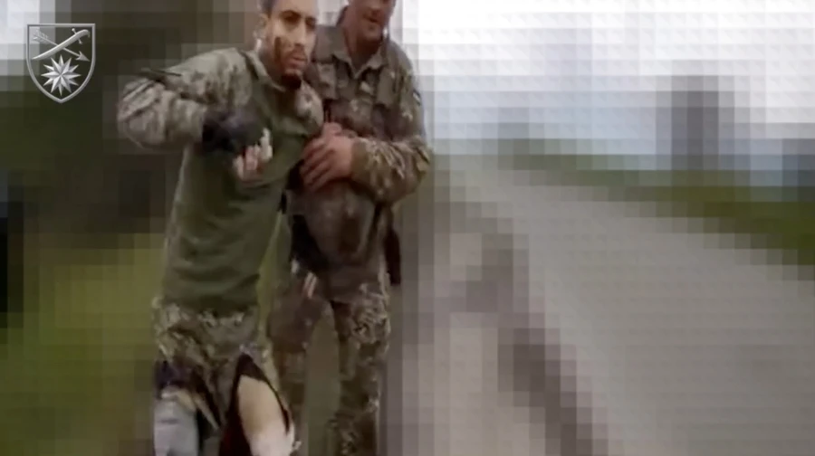 Ukrainians show wounded four fighters being evacuated by ground robotic systems in  single day – video