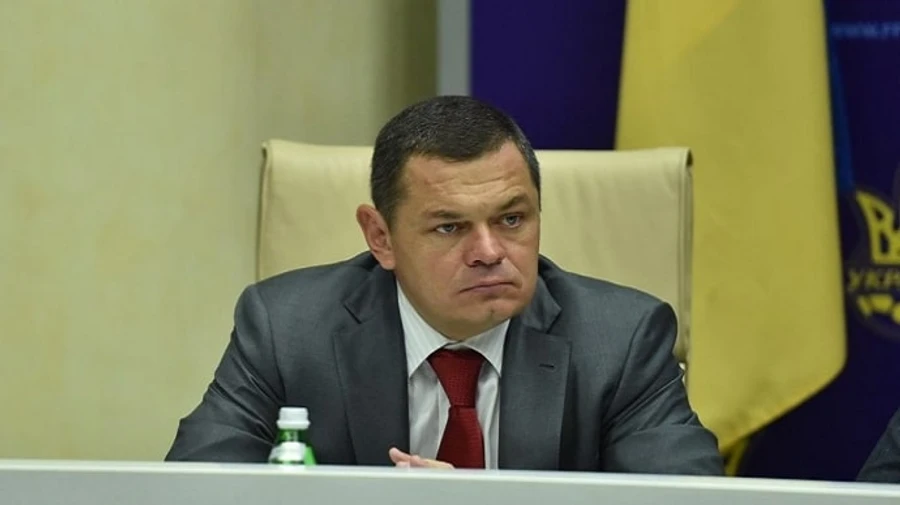 ДБР перевіряє відрядження нардепа Борта, який засиджувався за кордоном 