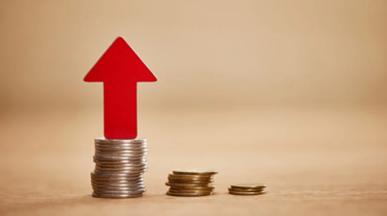 Минимальную зарплату с 1 января повышают: как это повлияет на бюджет