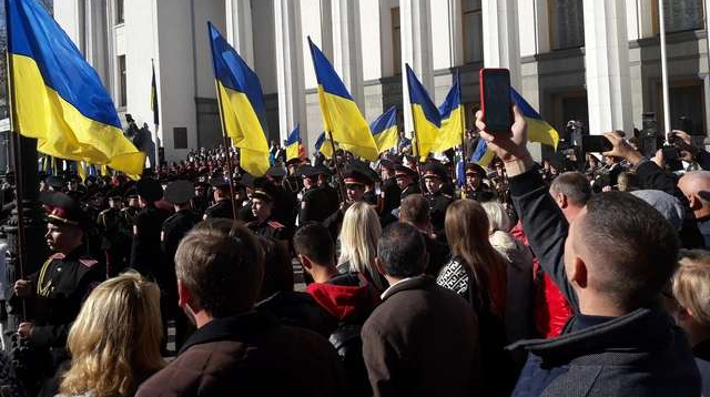 Понад 50% українців вважають виправданим втручання президента в роботу Ради та Кабміну – КМІС Понад 50% українців вважають виправданим втручання президента в роботу Ради та Кабміну – КМІС