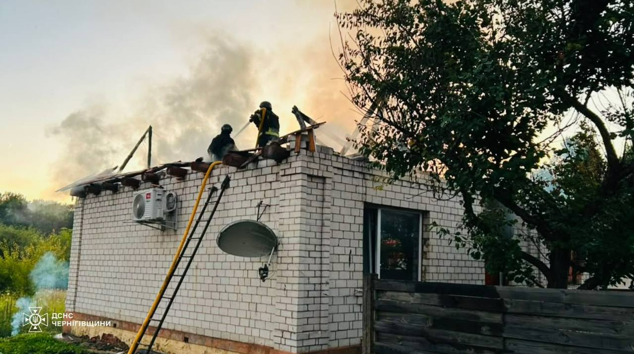 Росіяни ударним БпЛА атакували Чернігівщину: постраждала сім’я з трьома дітьми