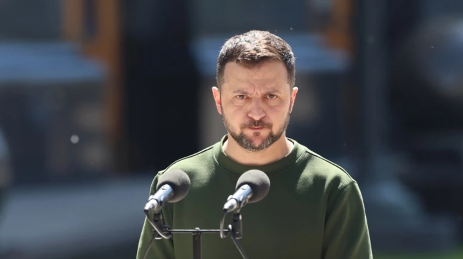 Zelenskyy arrives in Qatar, which helps to return Ukrainian children from Russia