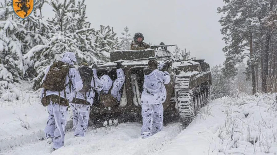 Russians attack on 6 fronts – General Staff