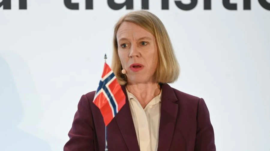 Норвегія не пускатиме авто з російськими номерами