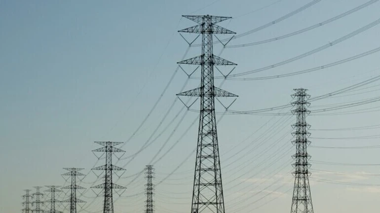 У десятьох областях ввели аварійні відключення світла, дефіцит залишається суттєвим