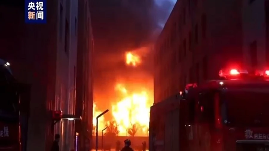 Пожежа на заводі в Китаї забрала життя 36 осіб