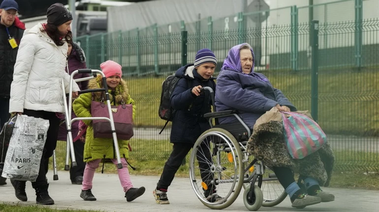 Документы для беженцев: как Украине защитить права своих граждан в ЕС