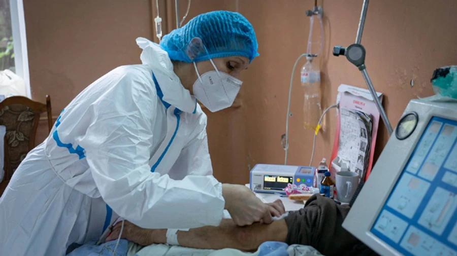 В Киеве новые covid-антирекорды: 1 416 новых больных и 54 смерти