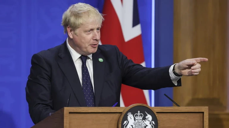 Антикризисная команда Джонсона: что стоит за кадровыми изменениями в британском правительстве