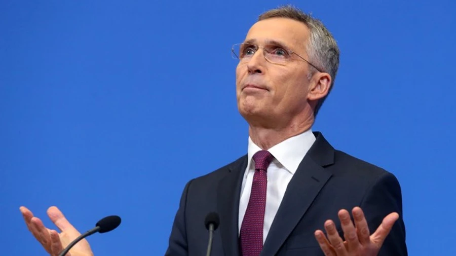 Генсек НАТО відреагував на плани РФ зі створення нових військових з'єднань