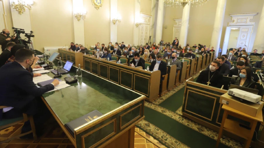 Из-за приговора Стерненко Львовский облсовет обратился к Зеленскому и Венедиктовой