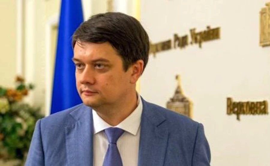 Разумков згоден, щоб зміни до Конституції оцінила Венеційська комісія