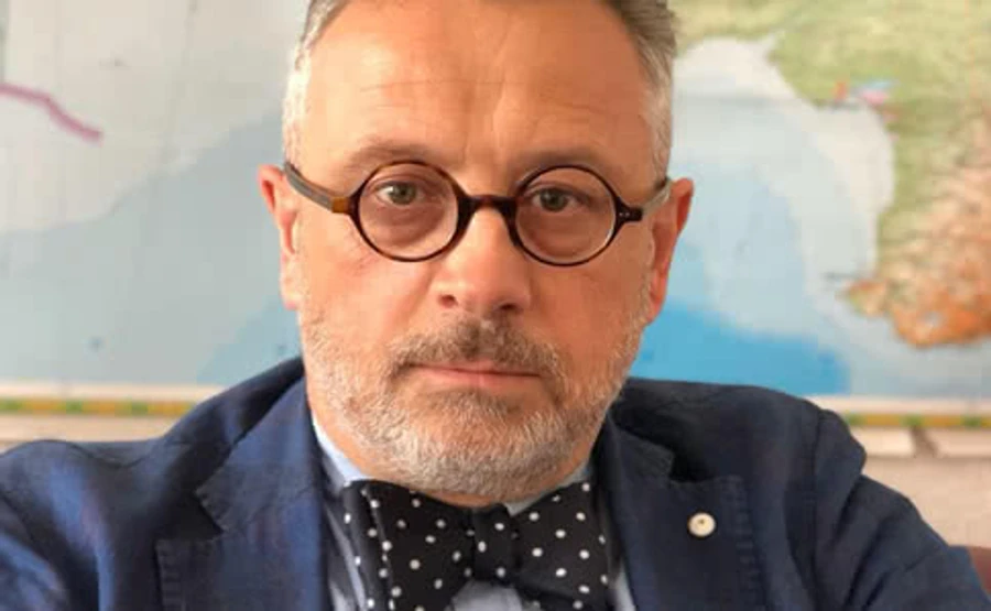 Нардепа від БПП пограбували на парковці під Києвом