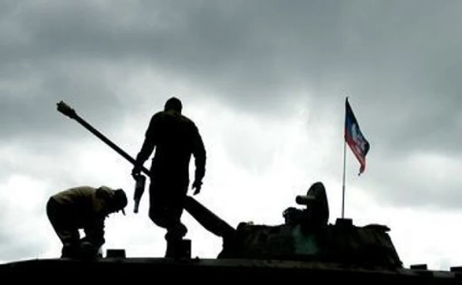 Сутки в АТО: Боевики били из запрещенного оружия, 5 военных ВСУ ранены