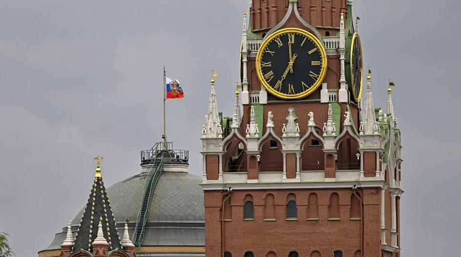 Russia reports large-scale Ukrainian drone attack, including on Moscow