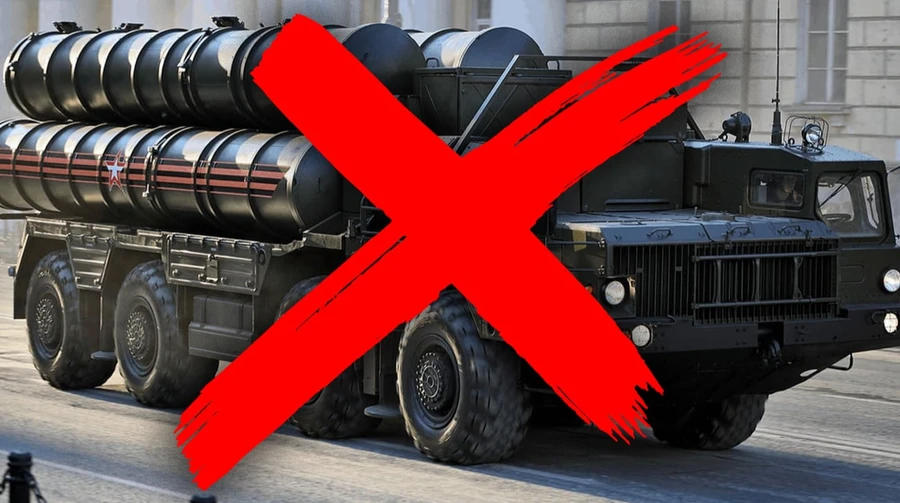 Ukraine's special forces hit Russian air defence assets in Crimea – video