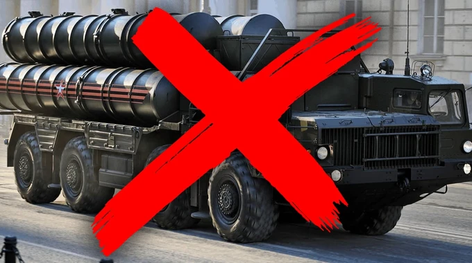 Ukraine's special forces hit Russian air defence assets in Crimea – video