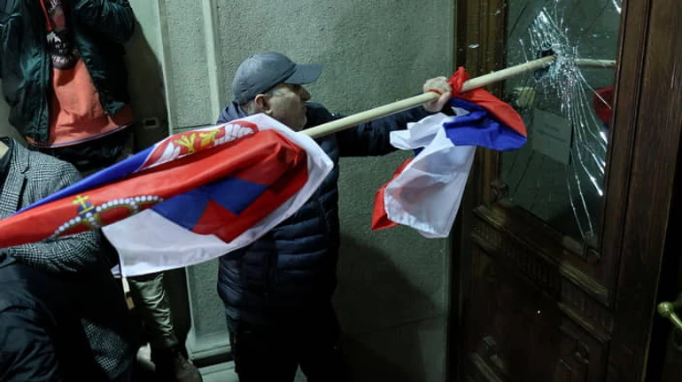 Заколот за сценарієм РФ: як сербська влада розкрила спробу перевороту, ініційованого Заходом