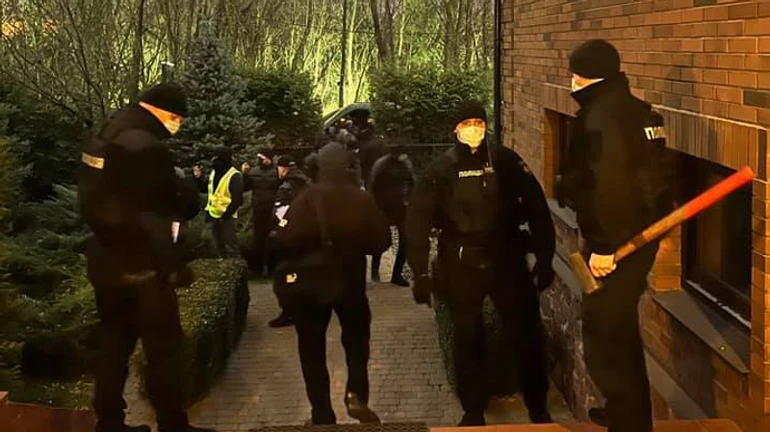 К Киве пришли с обыском