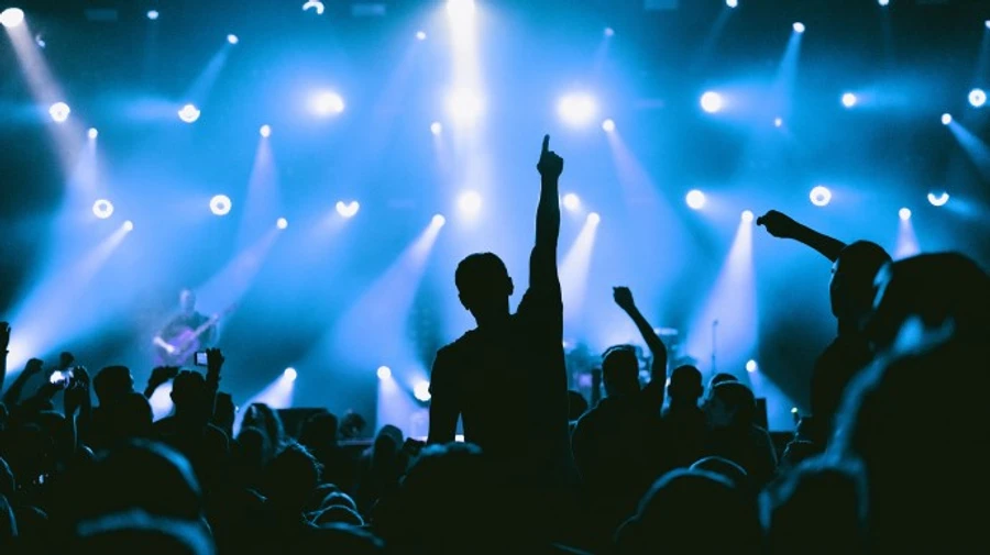 В Барселоне 5 тысяч человек приглашают на концерт для Covid-эксперимента