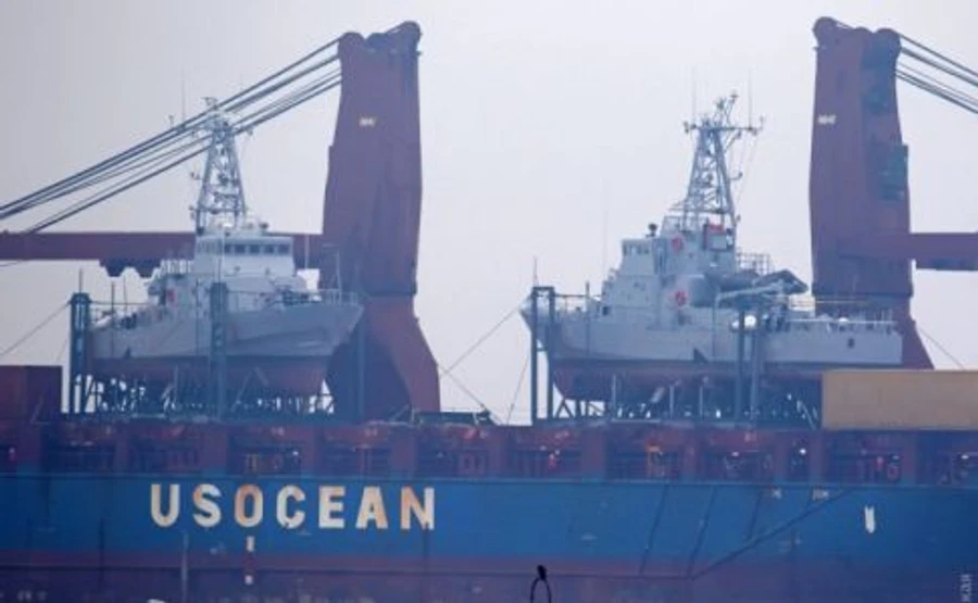 В Одессу привезли 2 военных катера США, о которых договаривался Порошенко