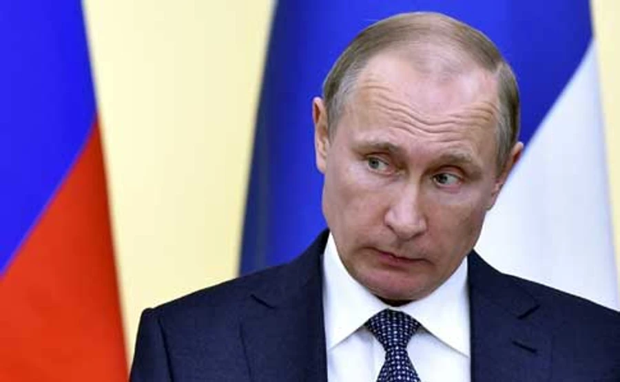 Путин за миротворцев на Донбассе, но на своих условиях