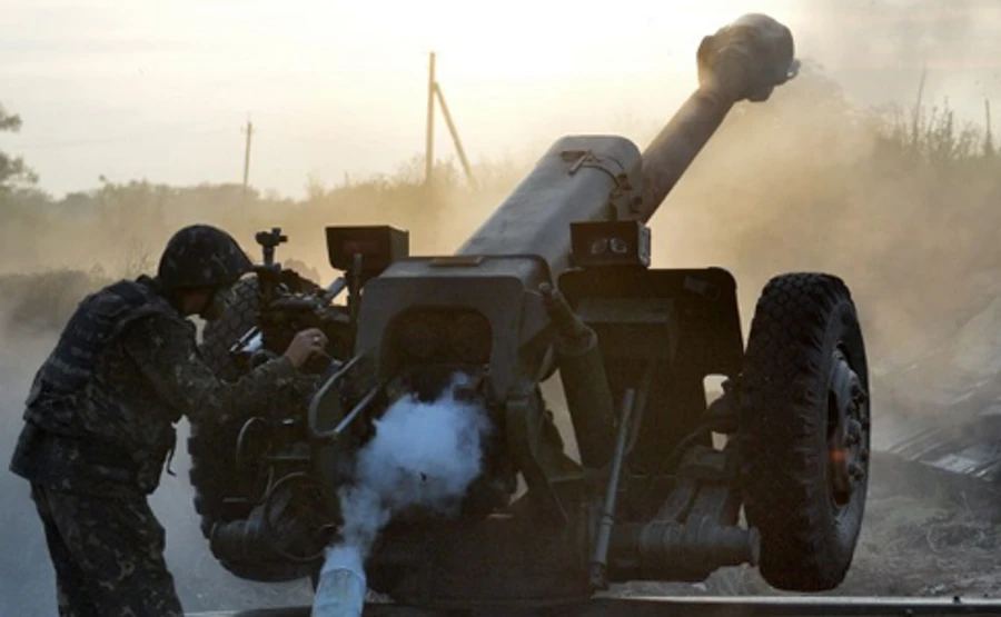 Неділя у зоні АТО: один військовослужбовець загинув, 2 поранено