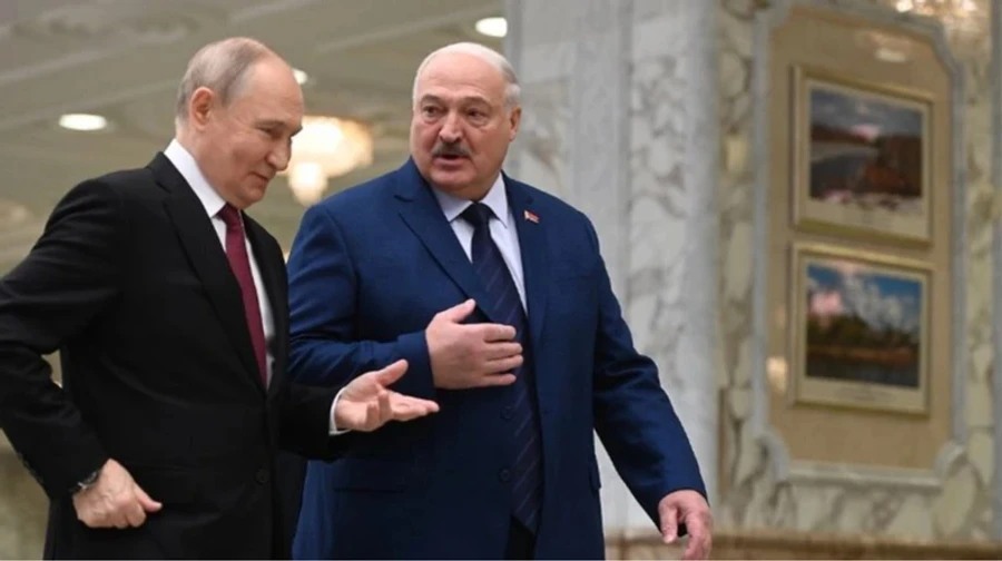 Пєсков: Лукашенко не передавав Путіну жодного послання від Зеленського