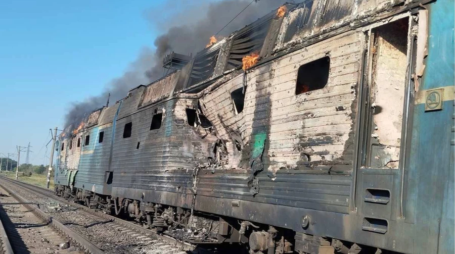 Russian drone strikes passenger train in Zaporizhzhia Oblast – photo