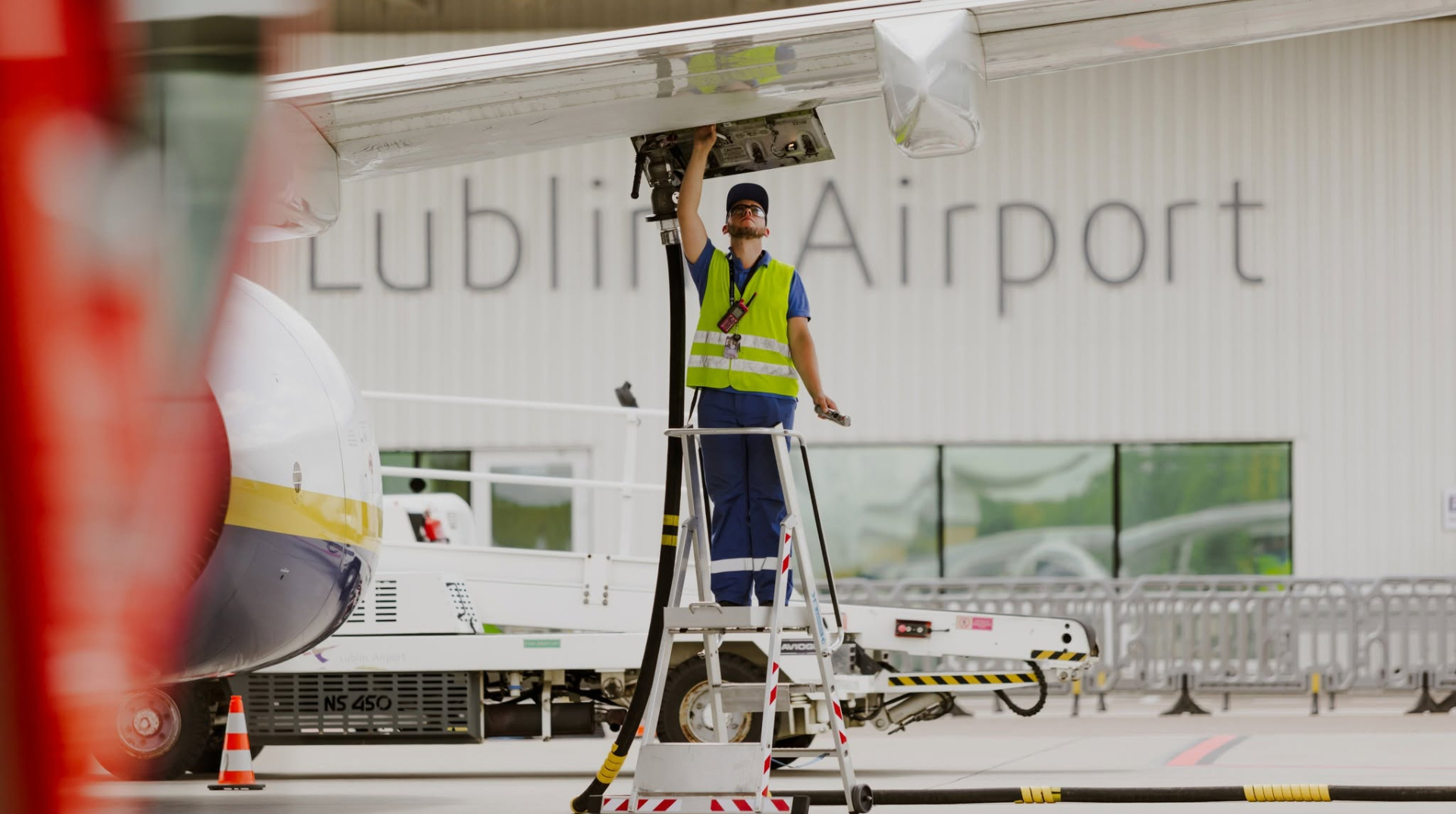 Rzeszów and Lublin airports suspend operations for third consecutive day amid Russian attacks on Ukraine
