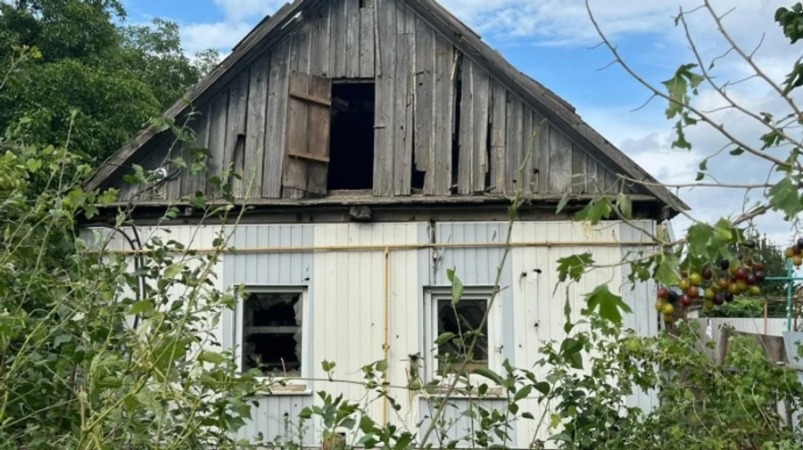 Российские войска обстреляли Никополь: ранены три человека