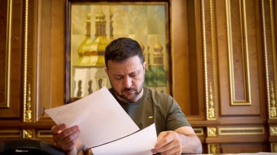  Зеленский утром получил подтверждение разрешения ограниченно бить оружием США по территории РФ