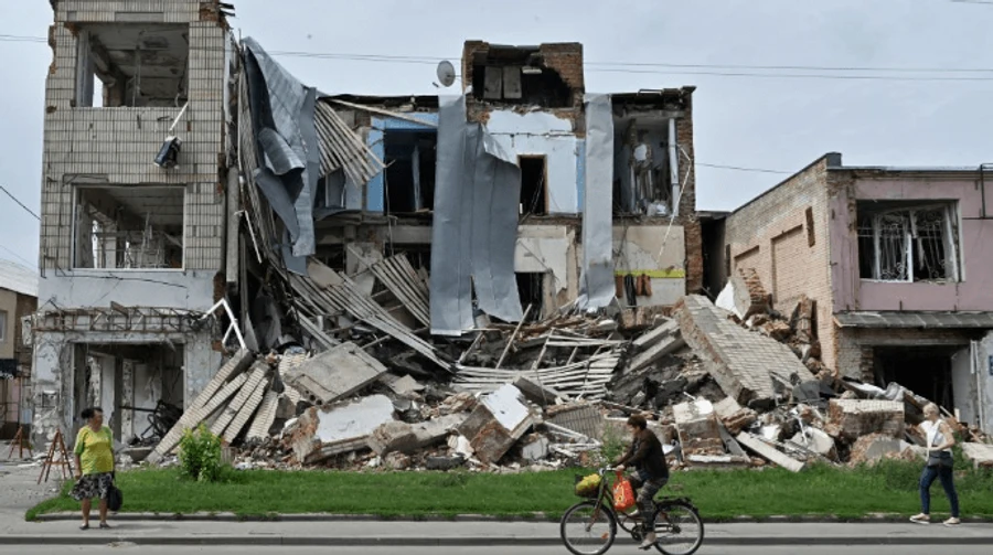 Russians shell Sumy Oblast a dozen times: a woman injured, a forest caught fire and a school was destroyed