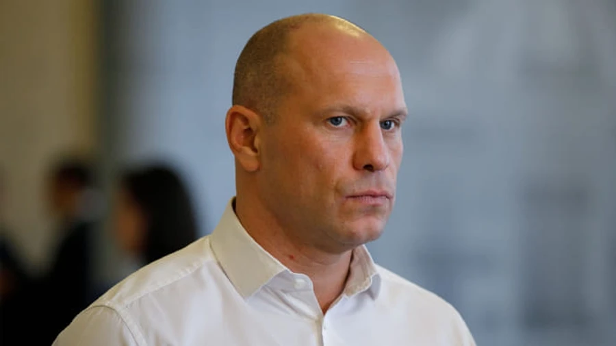 Кива склав іспит на адвоката