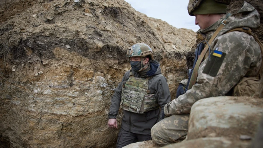 Зеленський переночував на Донбасі і побував на місці загибелі військових