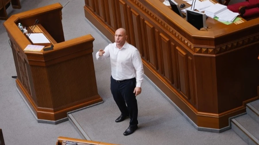 НАПК взялось за декларацию Кивы, который заработал миллион на жомовый яме